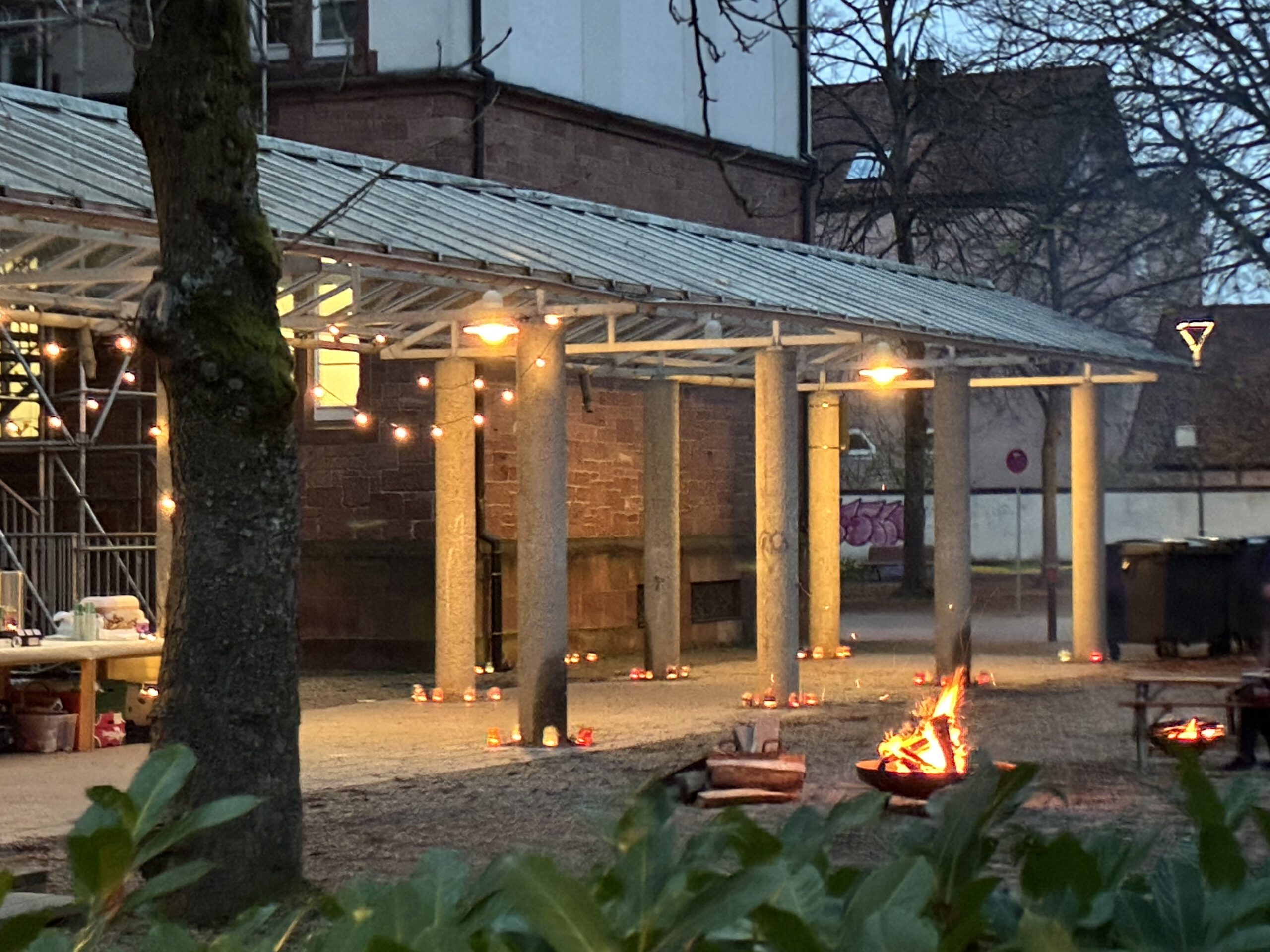 01-Lichterfest Vor-der-Eröffnung-scaled