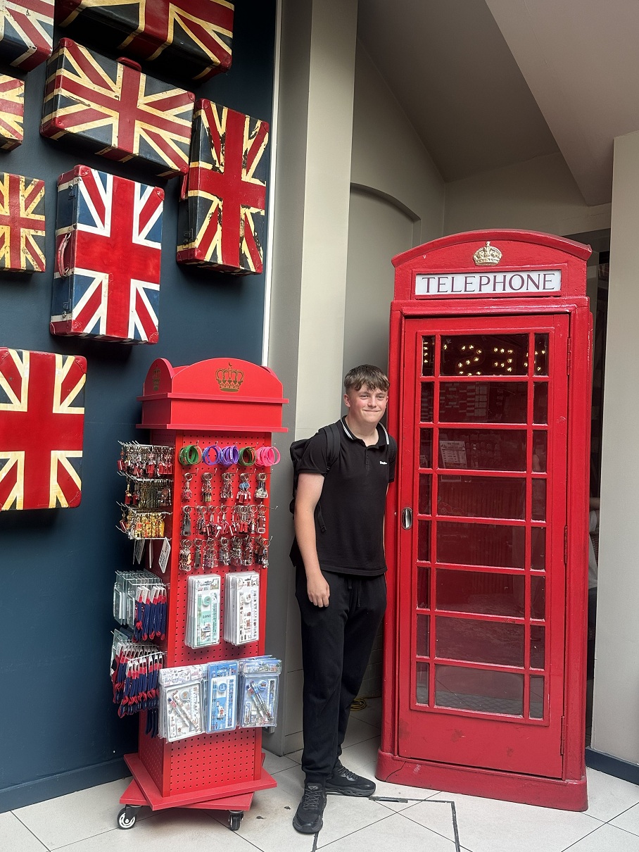 Jannis London
